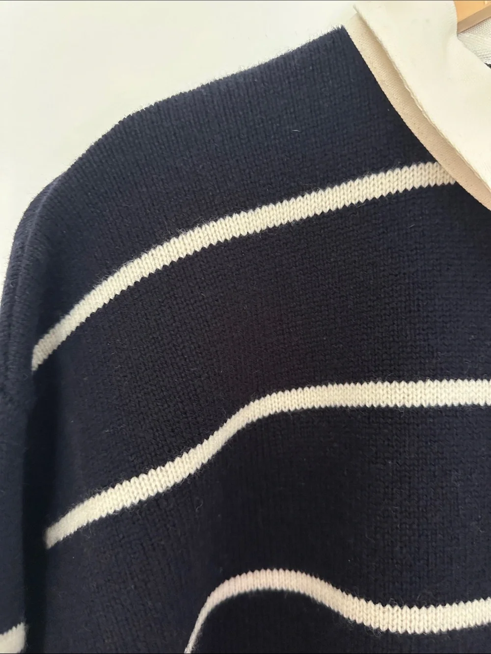 JCREW MENS Navy and White Striped Rugby Sweater size medium NWOT